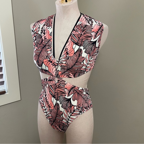 AQUA ROSE One Piece Swim Suit Swimsuit Leaf Print - Picture 3 of 10